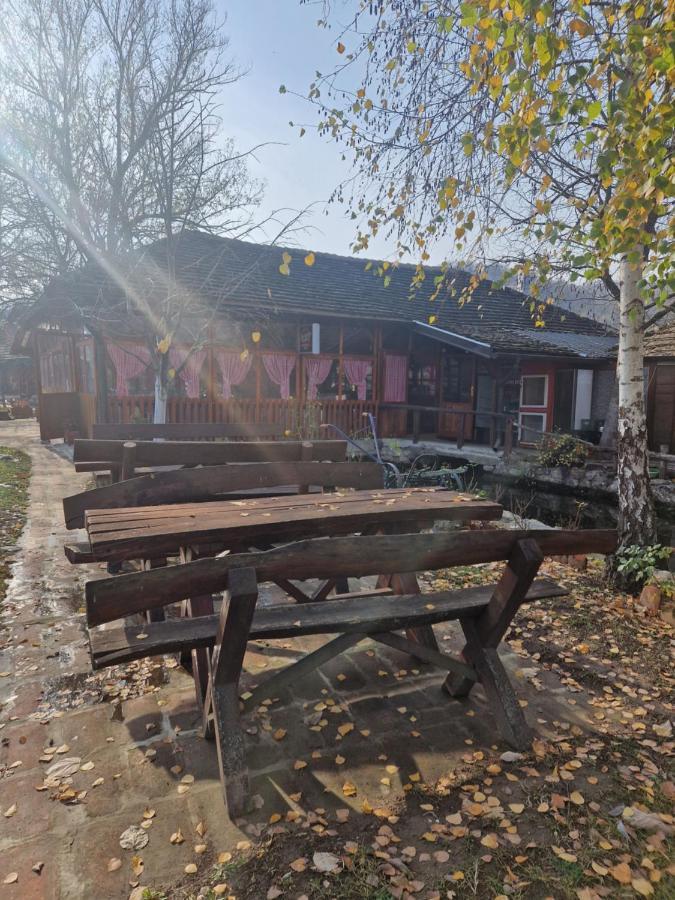 Kumova Vodenica Villa Markova Crkva Eksteriør bilde
